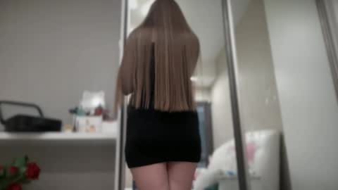 Snapshot of viola_1 chatting on March 2025 07:38:02 AM Funny girl online show from March 2025 07:38:02 AM