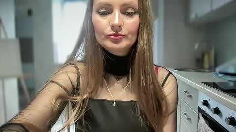 Snapshot of viola_1 chatting on March 2025 10:44:02 AM Funny girl online show from March 2025 10:44:02 AM