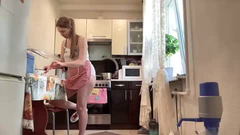 Snapshot of viola_1 chatting on September 2025 06:57:02 AM Funny girl online show from September 2025 06:57:02 AM