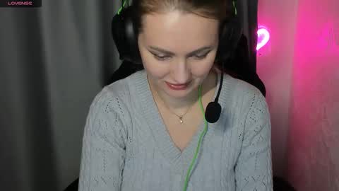 Funny  girl online show from March 2026 04:47:01 PM