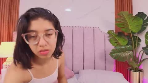 Violeta online show from May 2026 01:09:02 PM