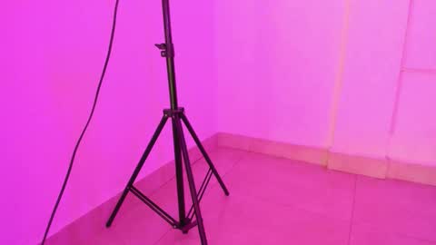 violet__taylor_ online show from September 2025 02:13:02 AM