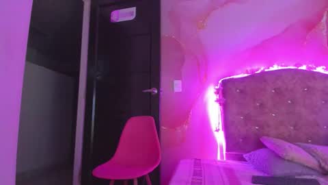 violet__taylor_ online show from January 2026 02:06:02 AM