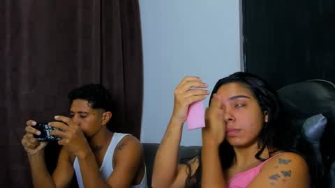 Snapshot of violet_and_myers chatting on March 2026 06:25:02 PM Violet and Myers online show from March 2026 06:25:02 PM