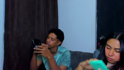 Snapshot of violet_and_myers chatting on April 2026 10:54:02 PM Violet and Myers online show from April 2026 10:54:02 PM