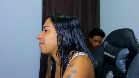 Snapshot of violet_and_myers chatting on April 2026 10:48:01 PM Violet and Myers online show from April 2026 10:48:01 PM