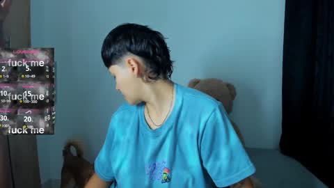 Violet and Casper online show from December 2024 09:40:02 AM