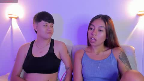 Violet and Casper online show from October 2025 05:37:02 AM
