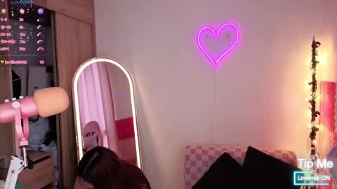 violet online show from September 2025 05:29:02 PM