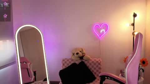 violet online show from June 2026 08:36:02 PM