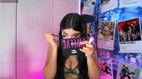 Snapshot of violet_fiore chatting on April 2026 05:01:02 AM Violet Fiore online show from April 2026 05:01:02 AM
