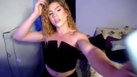 violet_hyuga online show from November 2025 03:07:01 AM