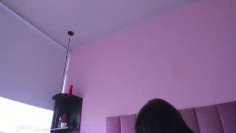 violet online show from September 2025 01:46:01 PM