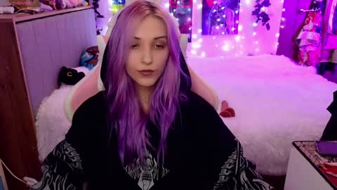 Snapshot of violet_noir_ chatting on January 2025 08:11:02 AM Deya online show from January 2025 08:11:02 AM