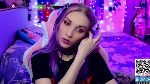 Snapshot of violet_noir_ chatting on March 2025 11:29:02 AM Deya online show from March 2025 11:29:02 AM