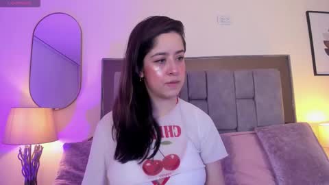 Violet Nova online show from February 2026 11:07:01 AM