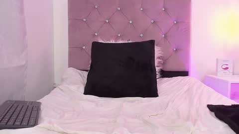 Mary online show from January 2025 02:41:01 PM