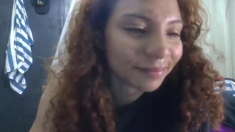 Snapshot of violet_smmithh chatting on May 2026 03:24:02 AM Violet online show from May 2026 03:24:02 AM