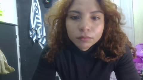 Snapshot of violet_smmithh chatting on June 2026 02:11:01 AM Violet online show from June 2026 02:11:01 AM