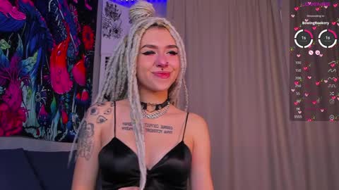 Violet online show from December 2024 09:35:02 AM