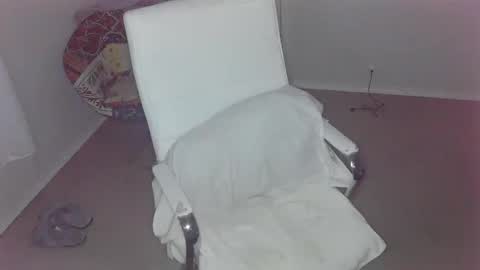 Snapshot of violet_winter97 chatting on January 2025 04:23:01 AM violet_winter97 online show from January 2025 04:23:01 AM