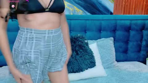 Violeta  online show from March 2026 10:38:01 AM