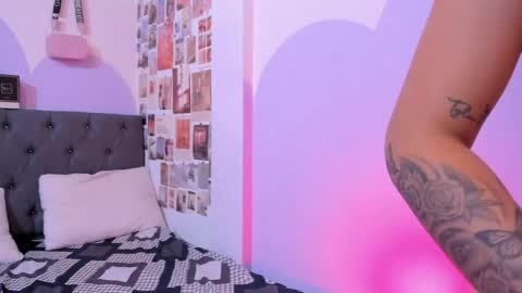 Violeta online show from June 2026 09:59:01 AM