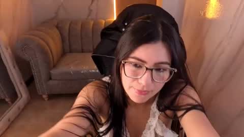 violeta_tf online show from February 2026 02:38:02 PM