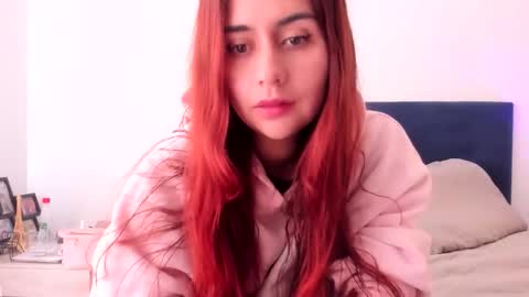 Sara Torres  online show from October 2025 03:21:02 PM