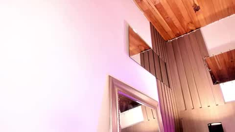 Snapshot of violetcarson_ chatting on February 2026 02:46:01 PM Violet online show from February 2026 02:46:01 PM