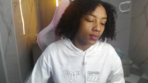 violeth_b online show from January 2026 12:54:02 PM