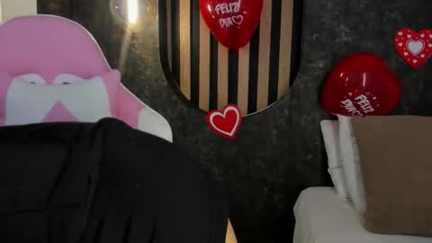 Violeth Hill online show from February 2025 12:03:02 PM