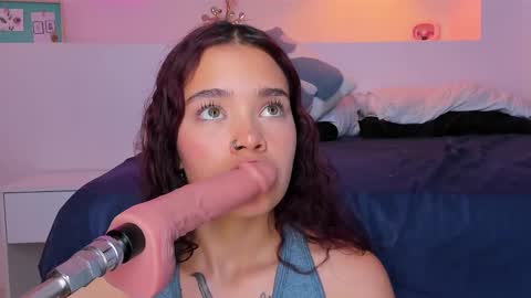 Violeth Hill online show from February 2025 02:08:02 AM