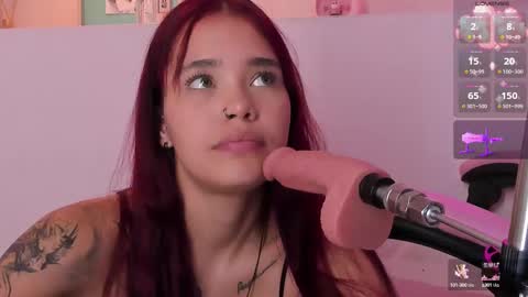 Violeth Hill online show from September 2025 08:08:01 PM