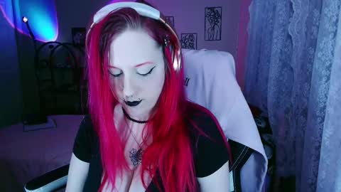Snapshot of violetoctober chatting on September 2025 09:36:02 AM Violet October online show from September 2025 09:36:02 AM