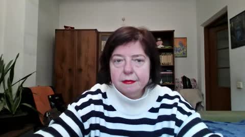 violetpulse online show from February 2026 12:10:01 PM