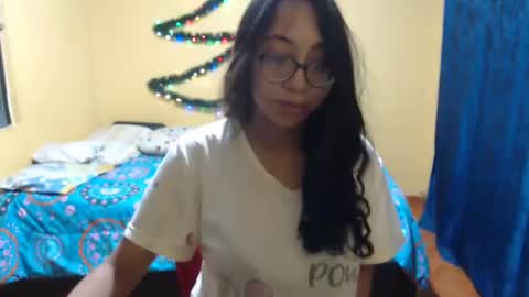 Snapshot of violetsexhot999 chatting on December 2024 09:28:02 AM Violet777 online show from December 2024 09:28:02 AM