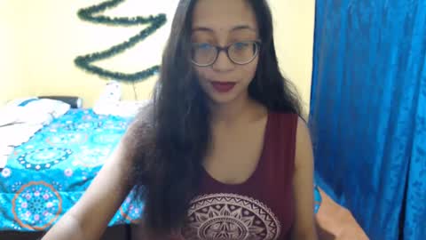 Snapshot of violetsexhot999 chatting on December 2024 01:13:01 AM Violet777 online show from December 2024 01:13:01 AM