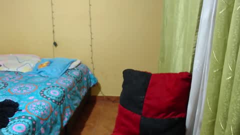 Snapshot of violetsexhot999 chatting on March 2025 02:08:02 AM Violet777 online show from March 2025 02:08:02 AM