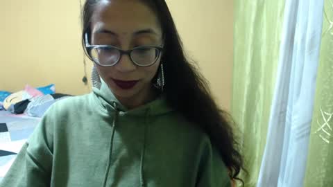 Snapshot of violetsexhot999 chatting on March 2025 05:59:02 AM Violet777 online show from March 2025 05:59:02 AM