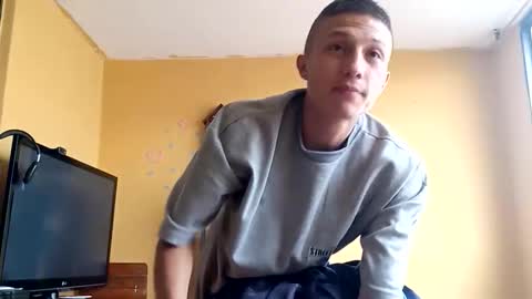 Snapshot of violetsexhot999 chatting on September 2025 01:57:02 PM Violet777 online show from September 2025 01:57:02 PM