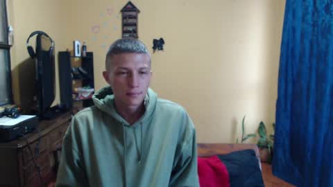 Snapshot of violetsexhot999 chatting on October 2025 10:57:02 AM Violet777 online show from October 2025 10:57:02 AM