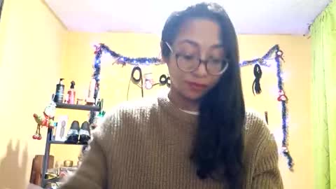 Snapshot of violetsexhot999 chatting on November 2025 03:21:02 AM Violet777 online show from November 2025 03:21:02 AM