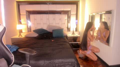 violetskinny online show from February 2025 06:49:02 PM