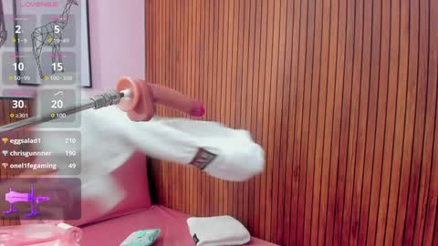 Violett online show from January 2025 07:28:02 PM