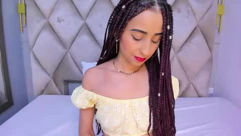 Violett  online show from February 2026 08:16:01 PM