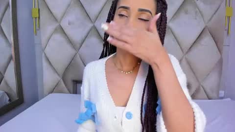 Snapshot of violett_rabbit_ chatting on March 2026 08:46:01 PM Violett online show from March 2026 08:46:01 PM