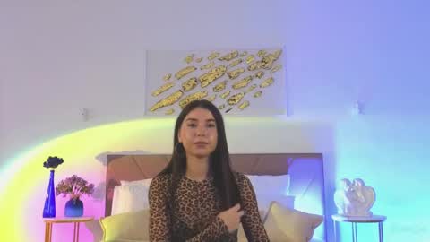 violetta_finch online show from May 2026 10:33:01 AM