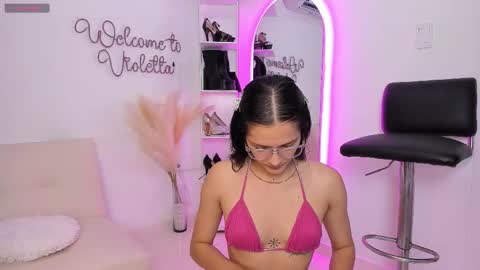 Snapshot of violetta_pretty chatting on March 2026 08:14:01 PM violetta_pretty online show from March 2026 08:14:01 PM