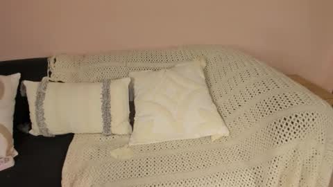 Snapshot of violetta_swift_ chatting on March 2026 06:30:01 AM violetta independent model online show from March 2026 06:30:01 AM